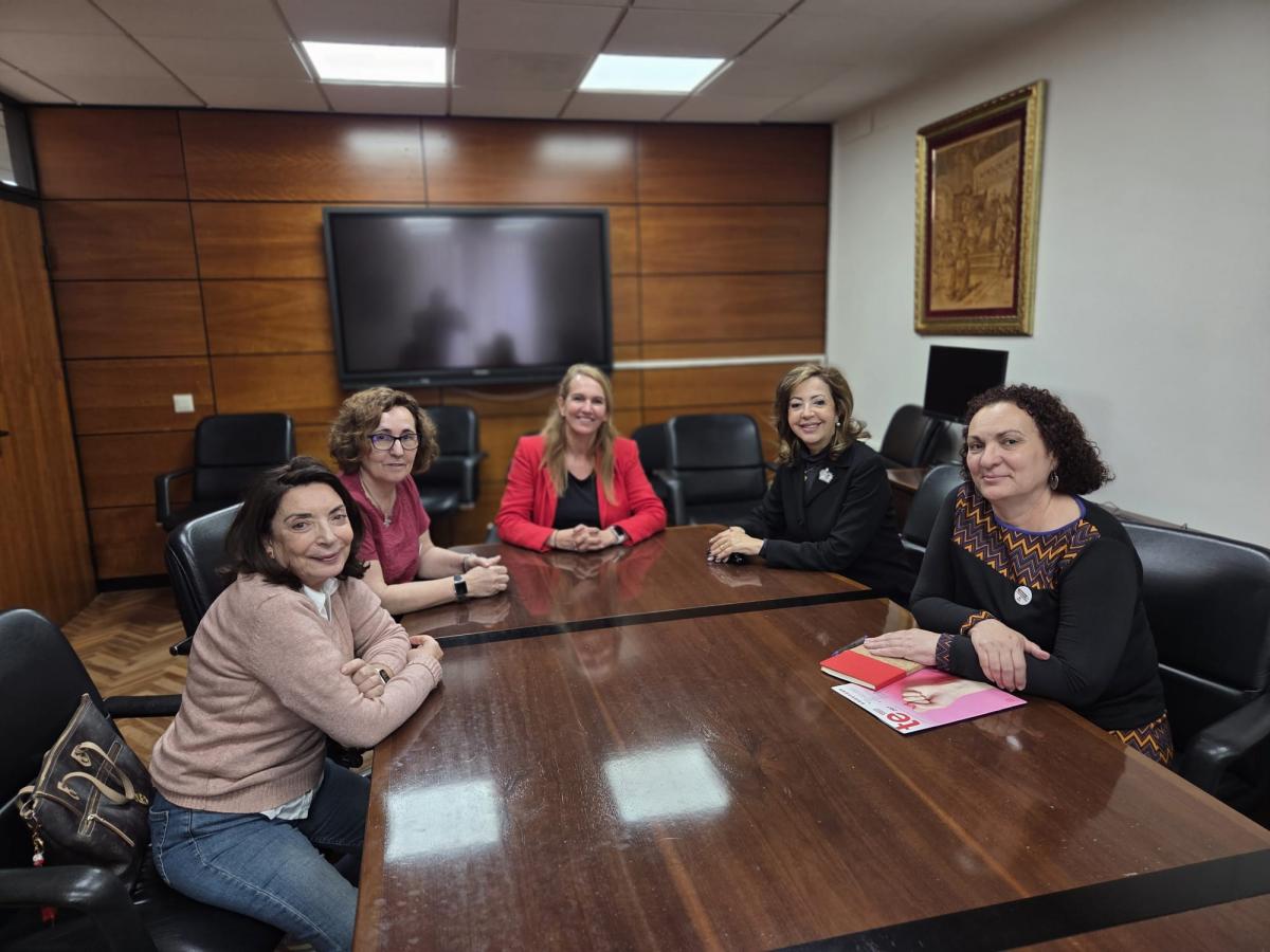 Visita de la Secretaria General de Enseñanza de CCOO
